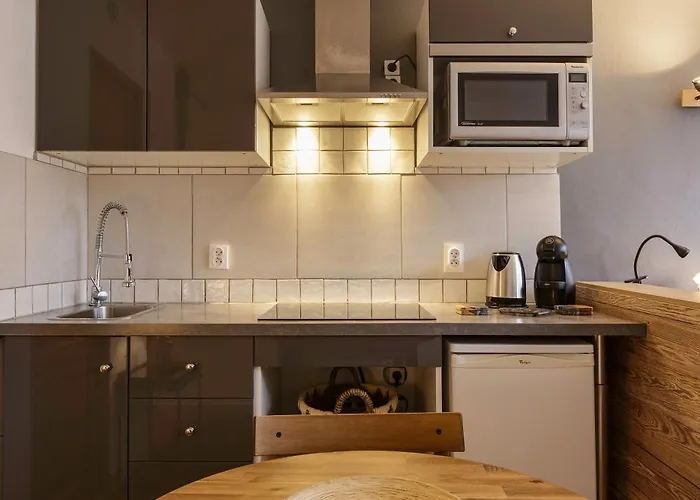 Le Cham' 106 - Happy