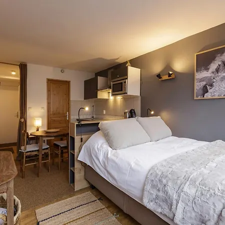 Le Cham' 106 - Happy *