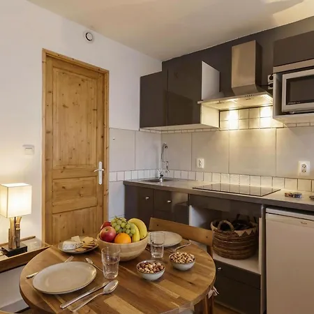아파트 Le Cham 106 Modern Studio In Central Chamonix | Walk To Ski Lift & Town Center - Happy Rentals 샤모니